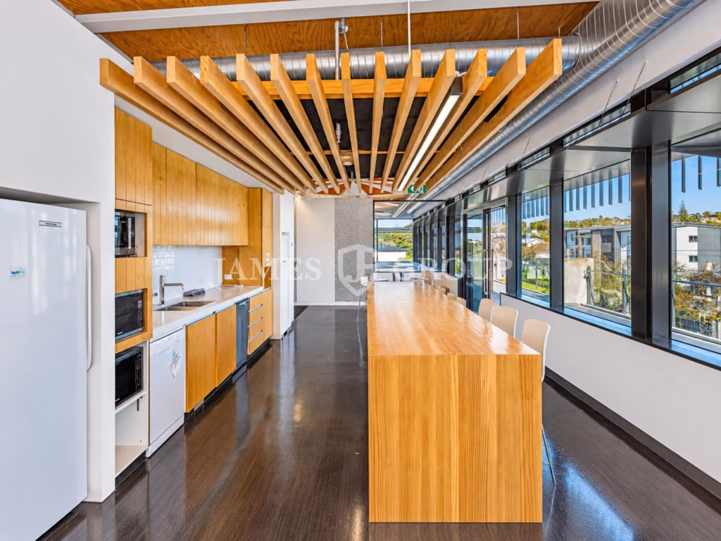 Quality Level 2 Office With Private Decks