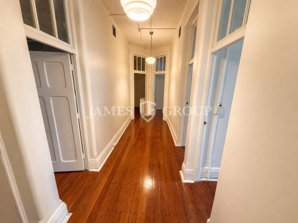 Versatile Ground Floor Space With Wooden Floors