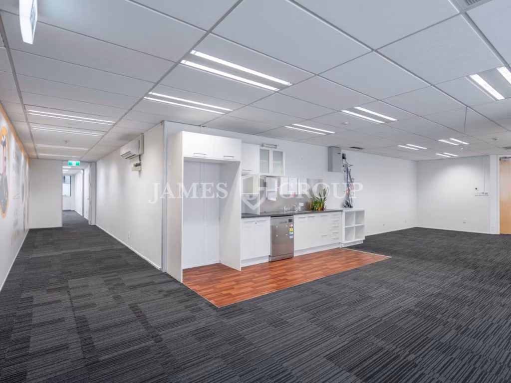 Established Ellerslie Office Location – 140m²