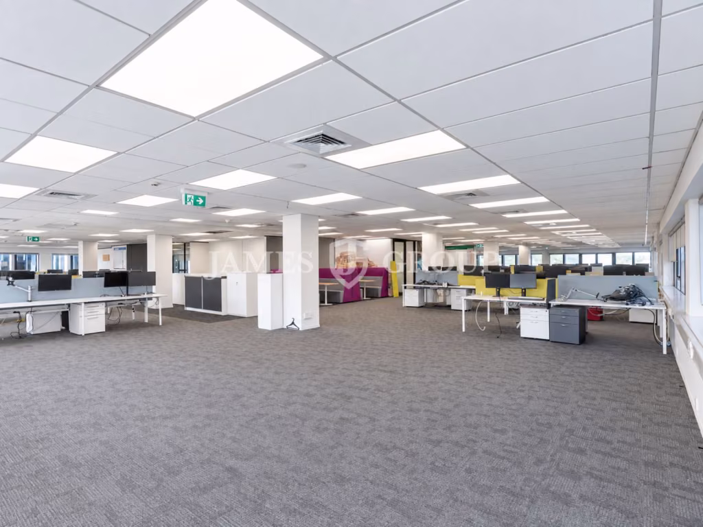 821m² Level 1 Office In Central Grafton