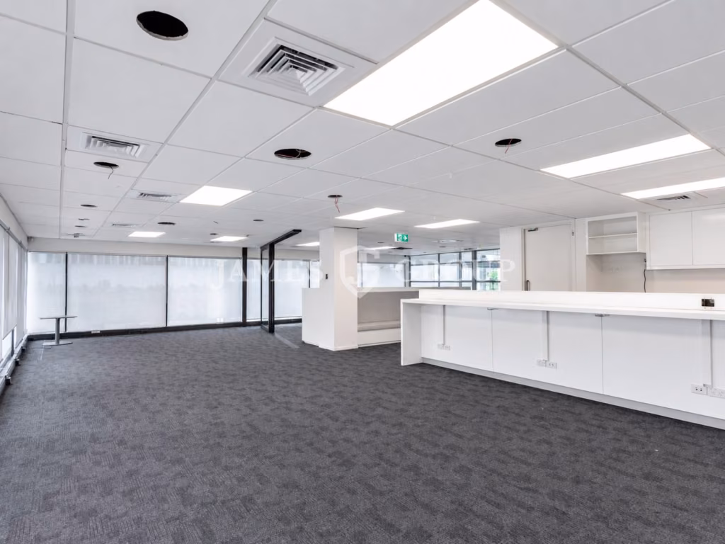 614m² Grafton Office Ready To Occupy