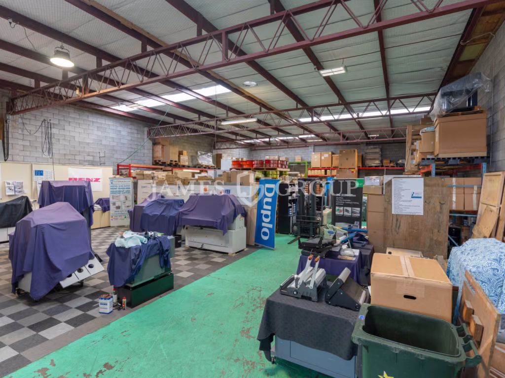 Rare Standalone Opportunity In Grafton
