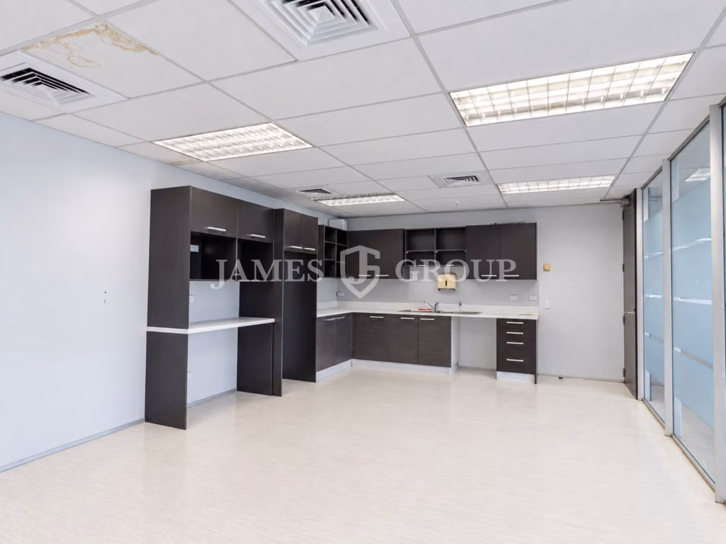 772m² Grafton Office With 18 Car Parks