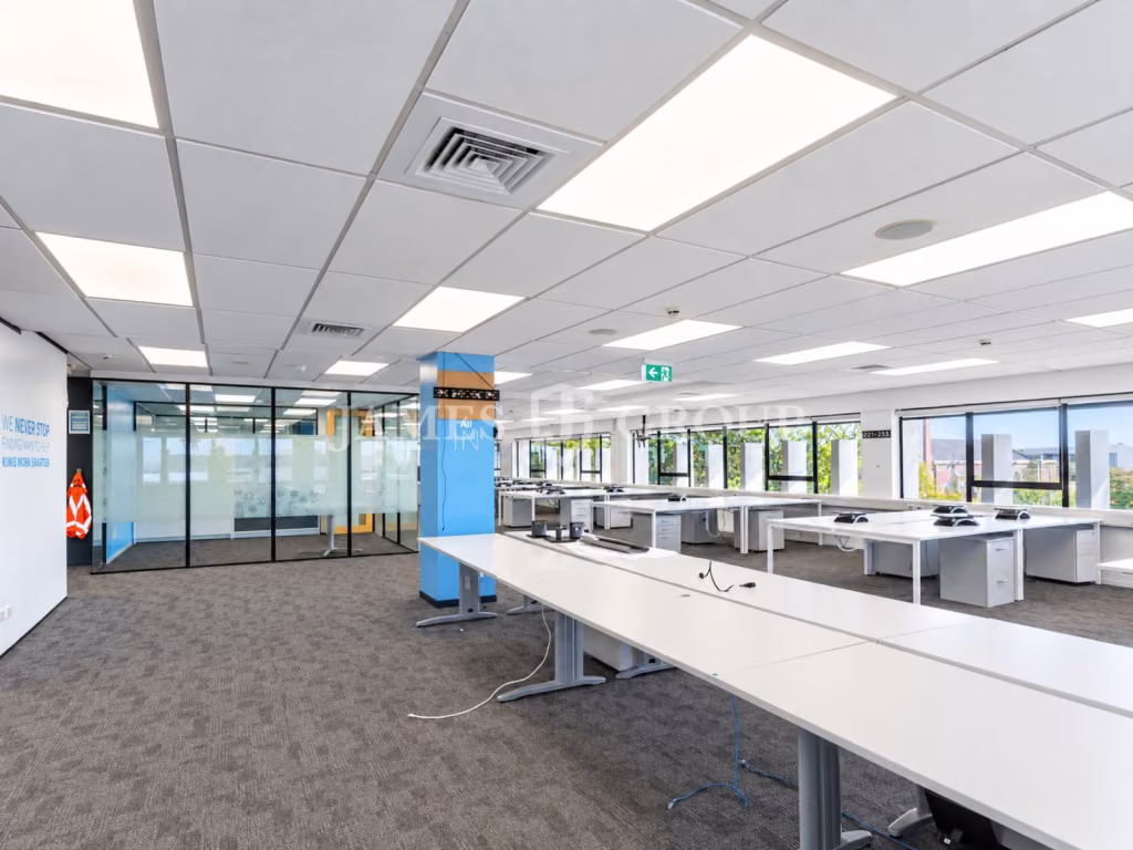 832m² Level 3 Grafton Office For Lease