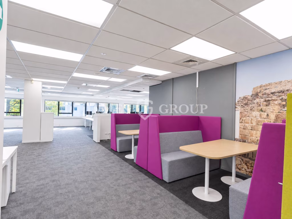 821m² Level 1 Office In Central Grafton