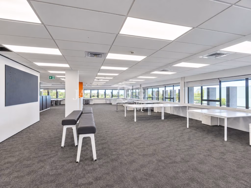 832m² Level 3 Grafton Office For Lease