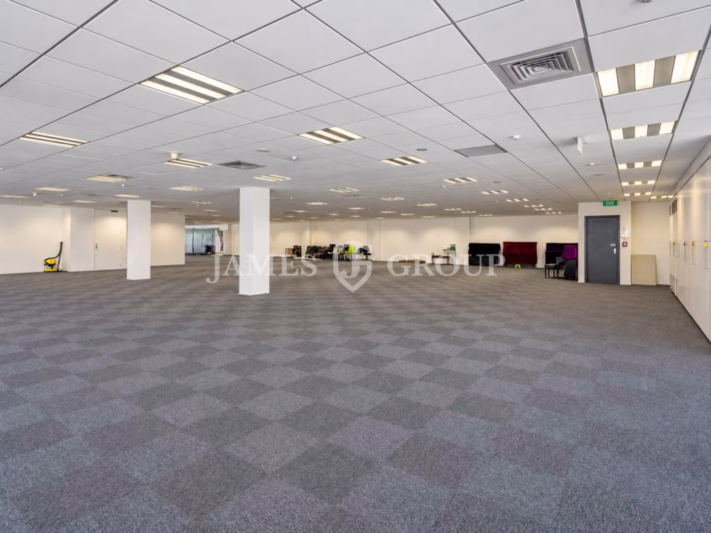 High Profile Tidy Office