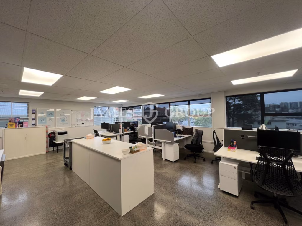 Modern 99.2m² Office In The Heart Of Parnell