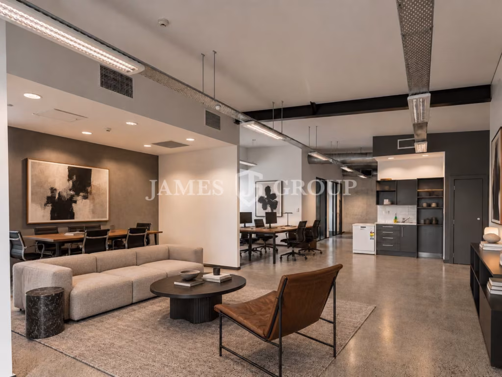 Polished Grafton Office