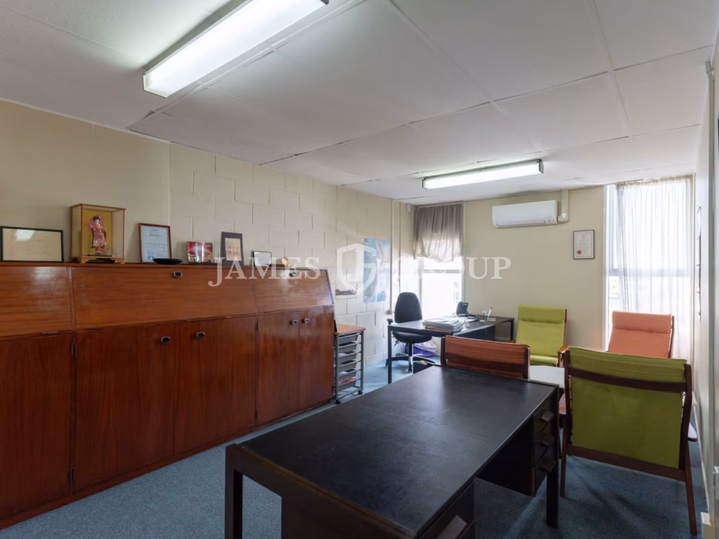 Rare Standalone Opportunity In Grafton