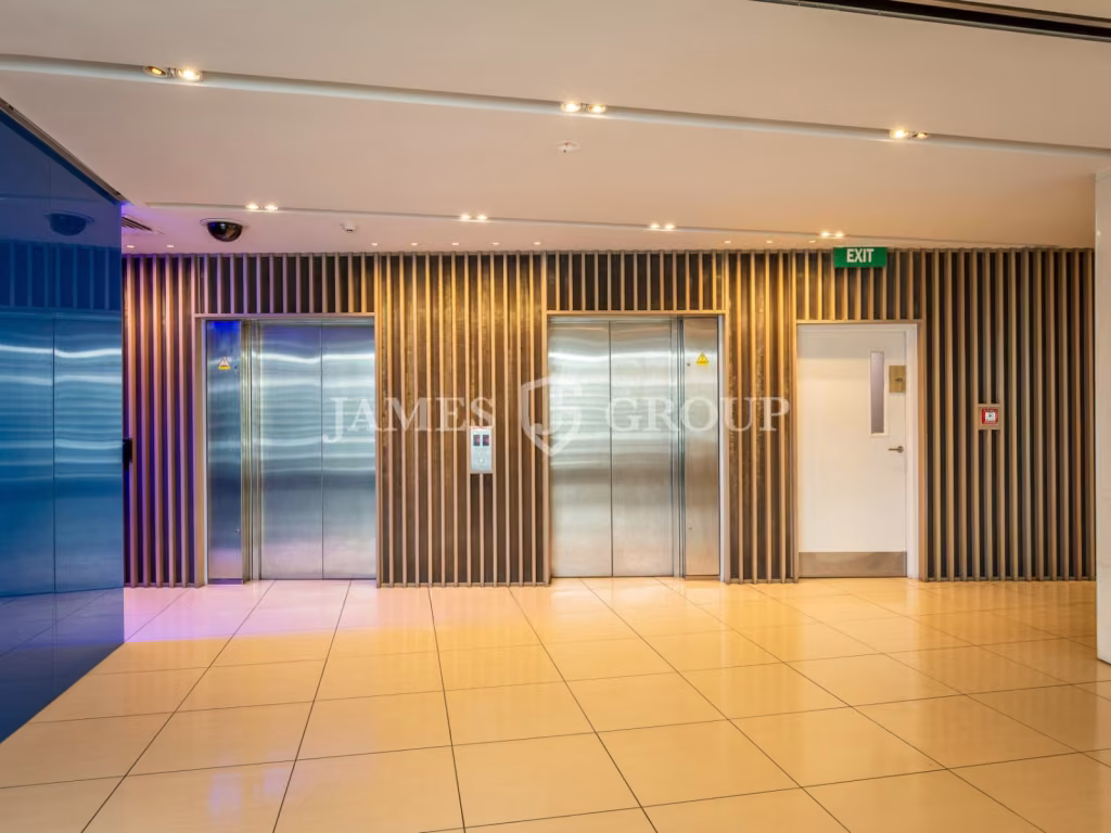 330m² Ellerslie Office | Ample On-site Parking