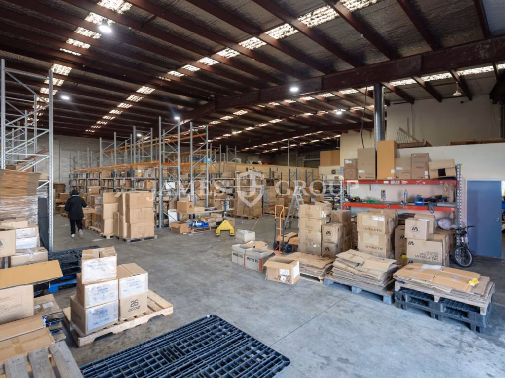 1,053m² High Stud Industrial | Mt Wellington