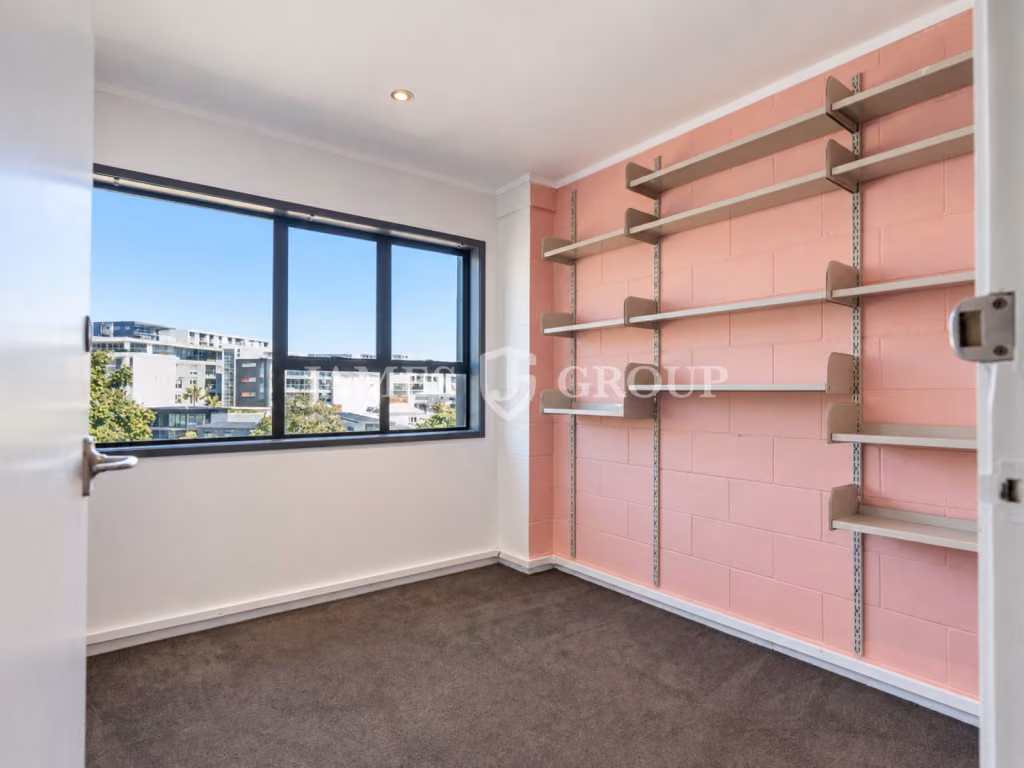 City Fringe Industrial & Office Opportunity
