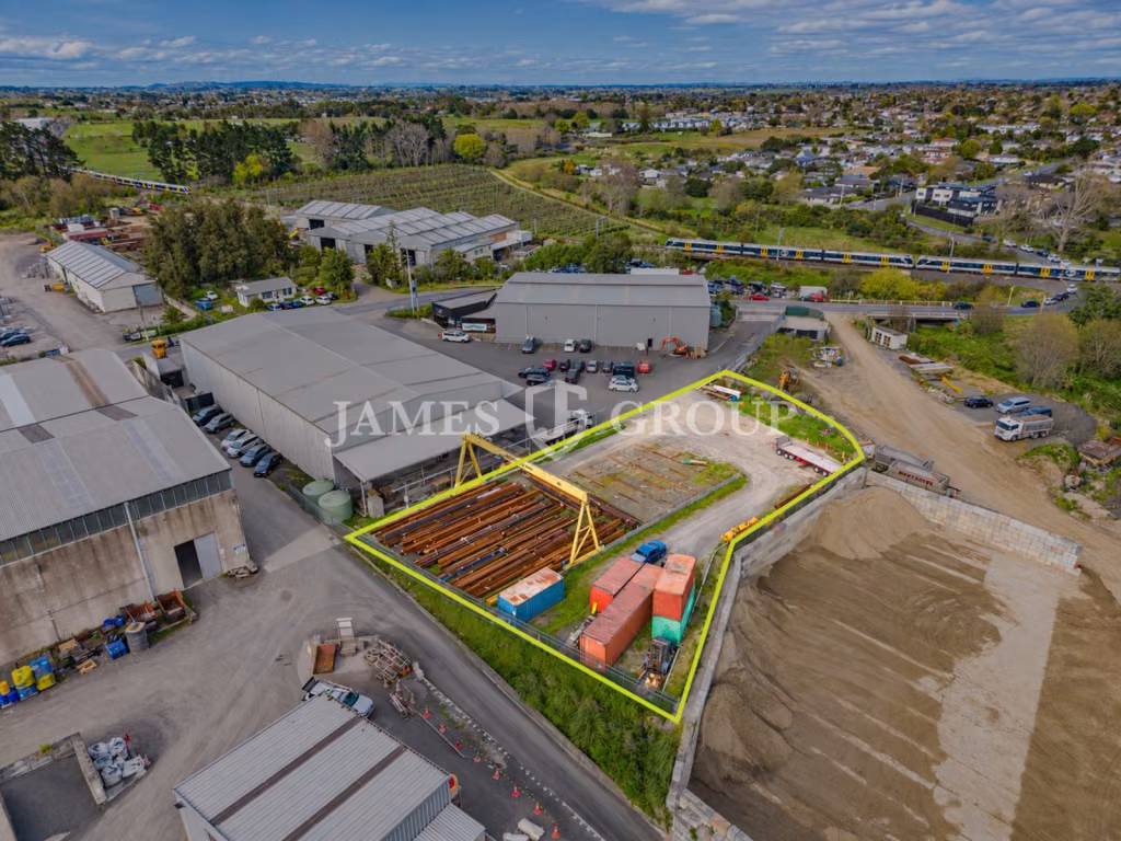 2,300m² Heavy Industry Yard In Papakura