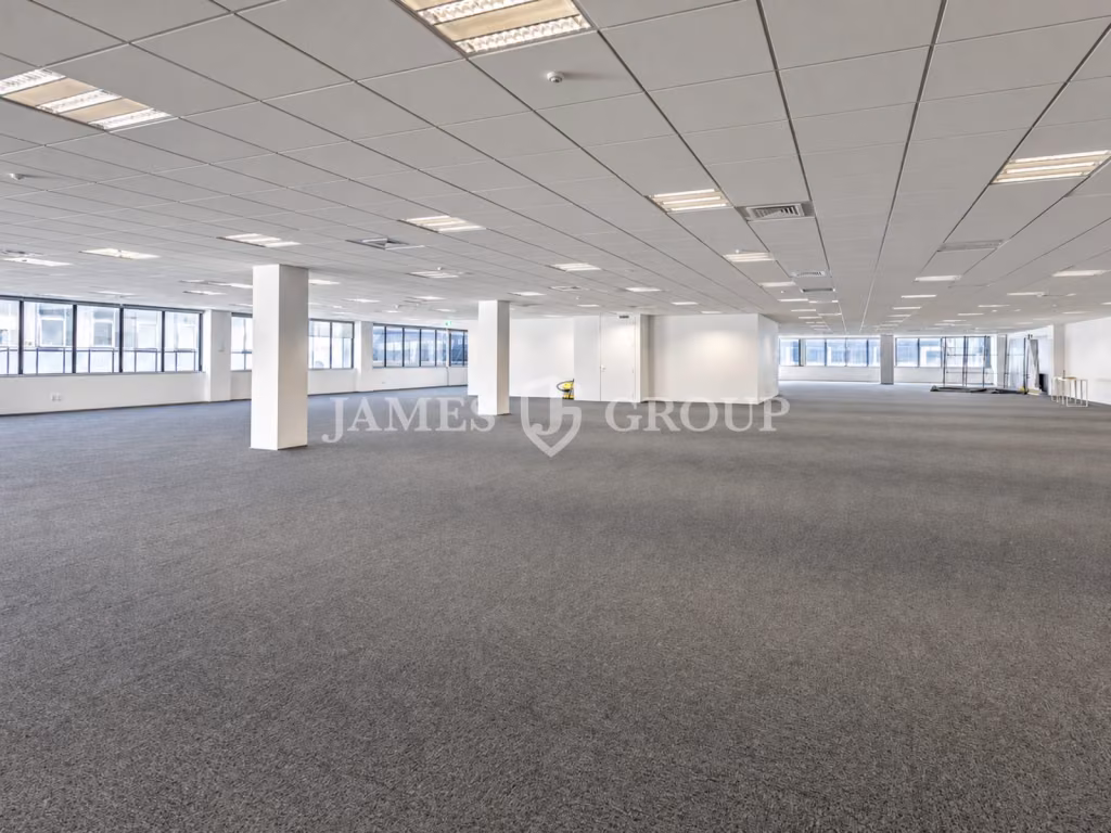 High Profile Tidy Office
