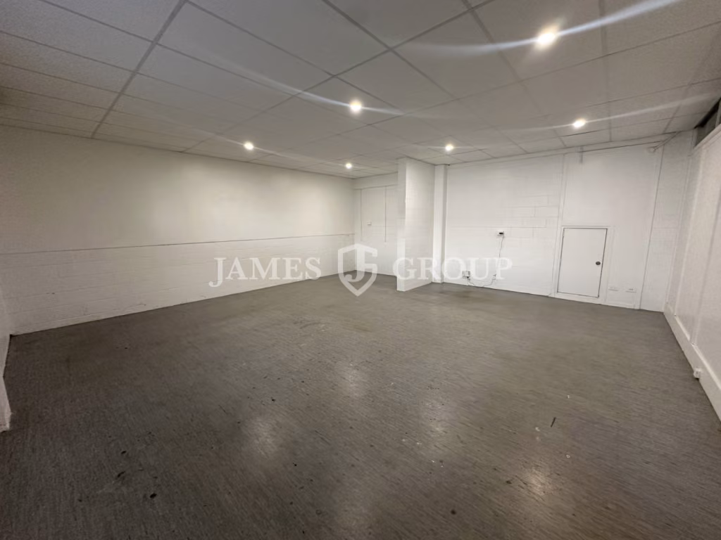 90m² Live/work Space In Mt Albert