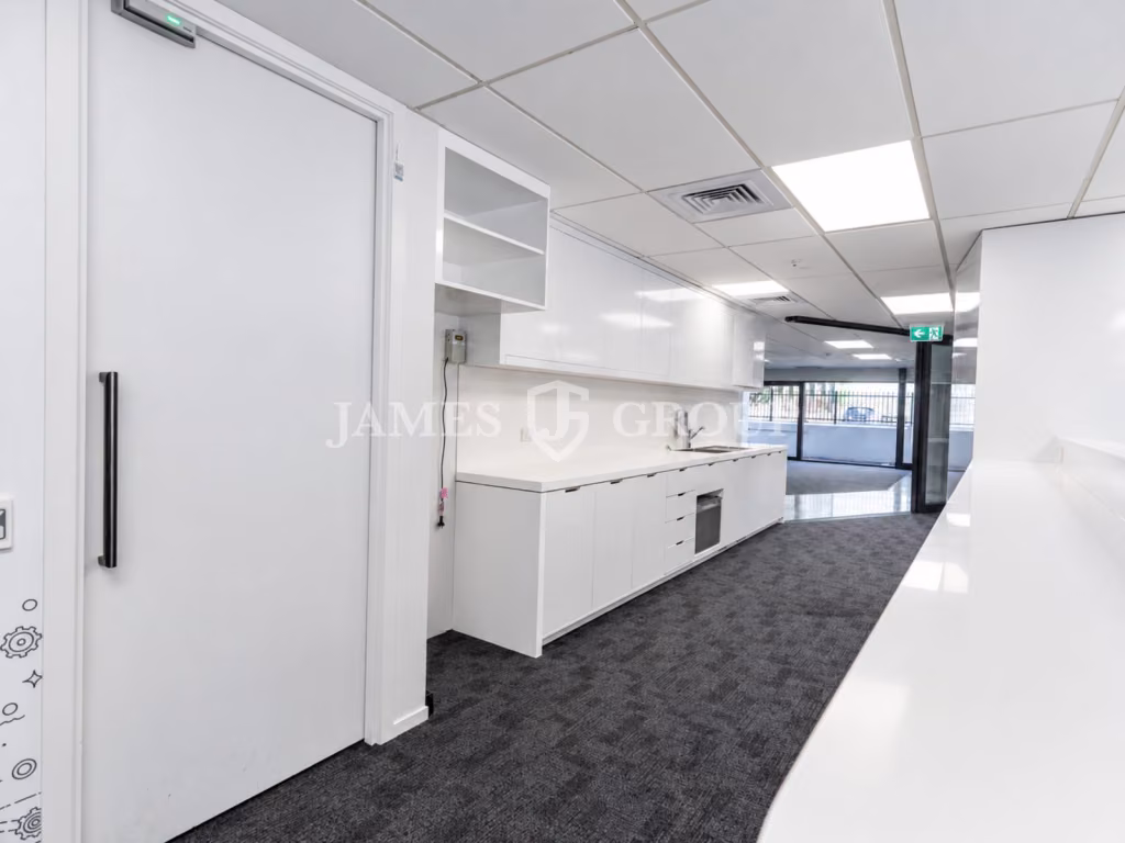 614m² Grafton Office Ready To Occupy