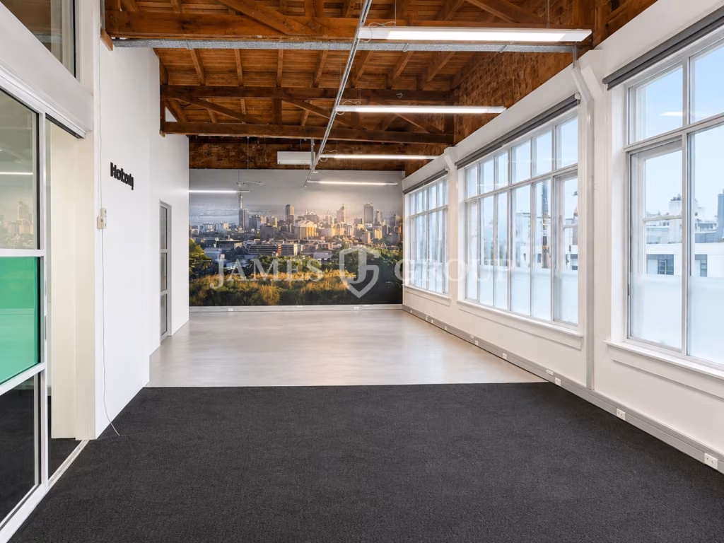 Prime Hospitality Space In Prime K Road Location