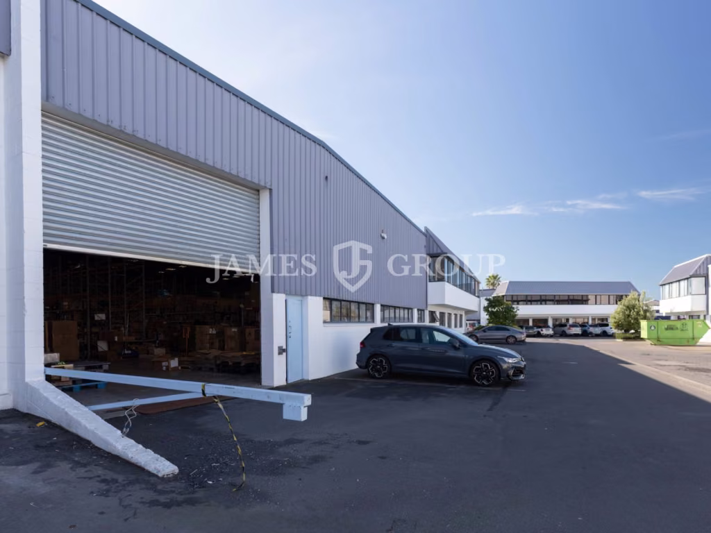 1,053m² High Stud Industrial | Mt Wellington