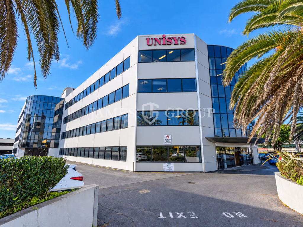 Well-presented Ellerslie Office With 15 Car Parks
