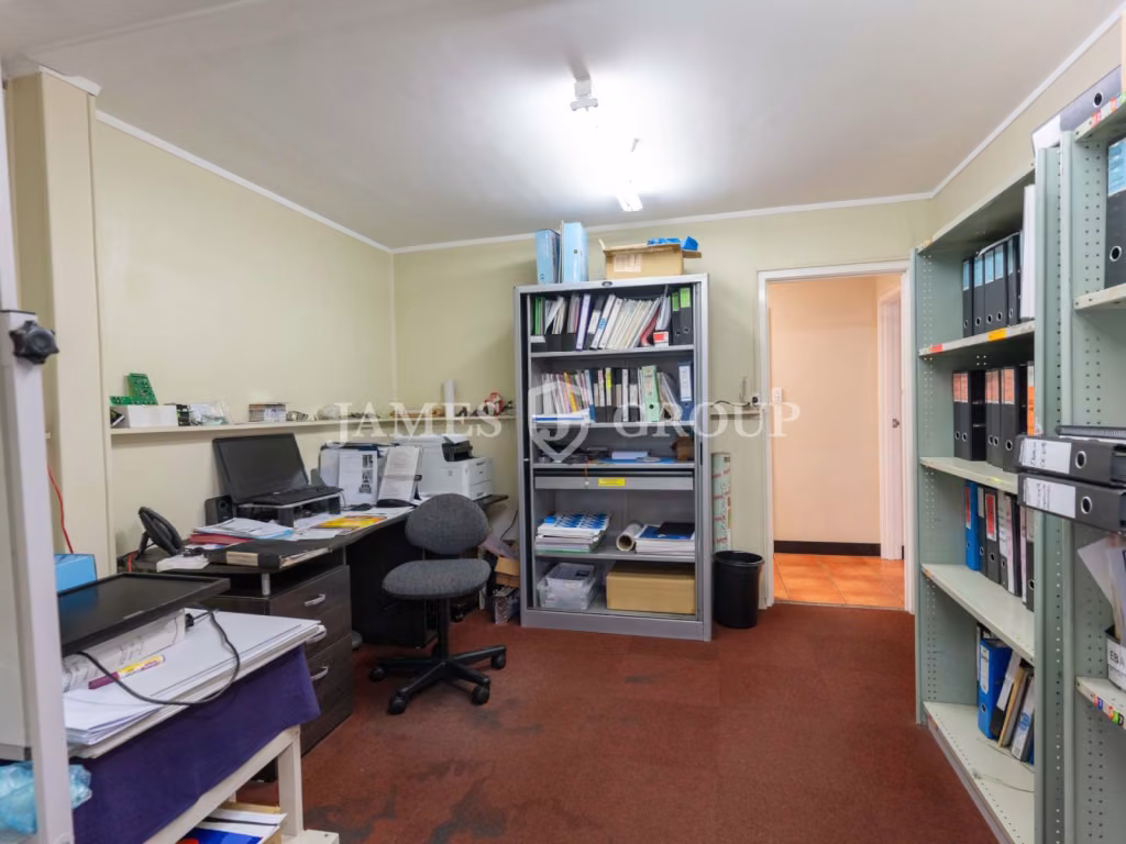 Rare Standalone Opportunity In Grafton