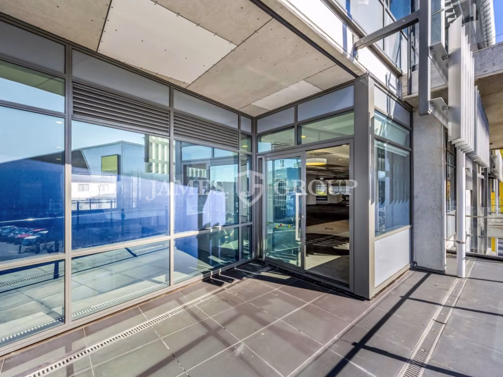 Quality City Fringe Office Space In Ellerslie