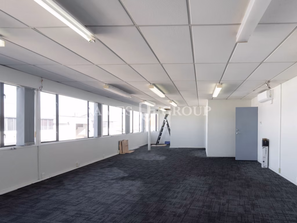 1,053m² High Stud Industrial | Mt Wellington