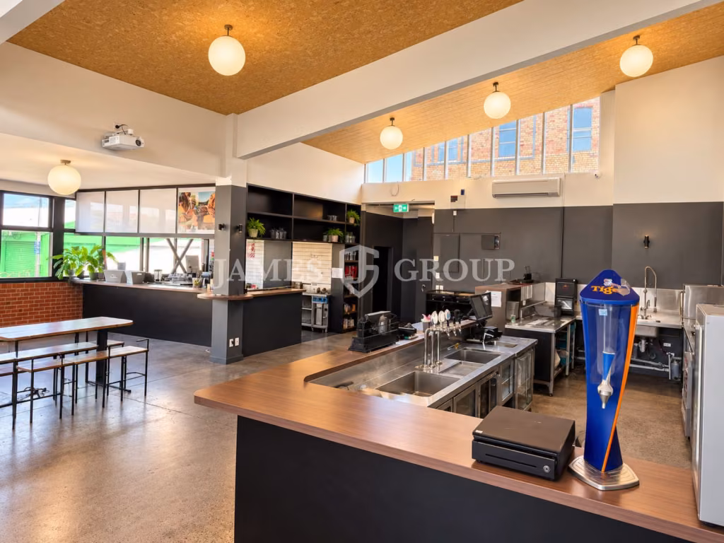 Iconic East Street Location With Turnkey Fitout