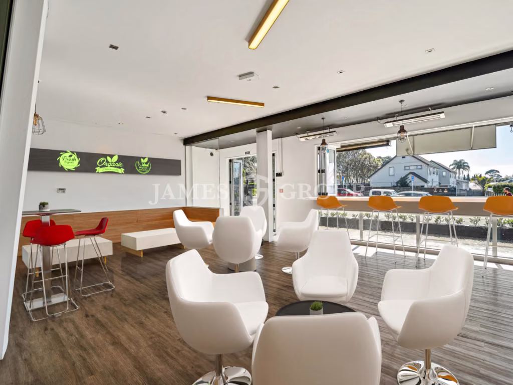 145m² CafÉ Space In The Heart Of Ellerslie