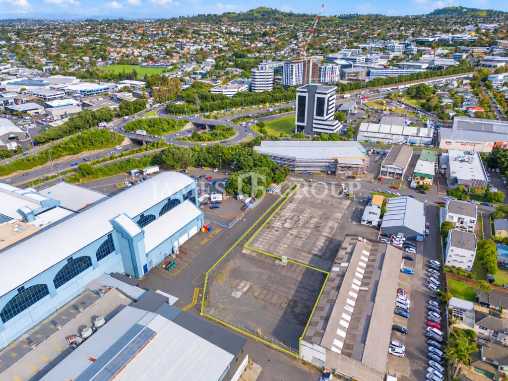 2,000m² Asphalt Yard – Central Ellerslie