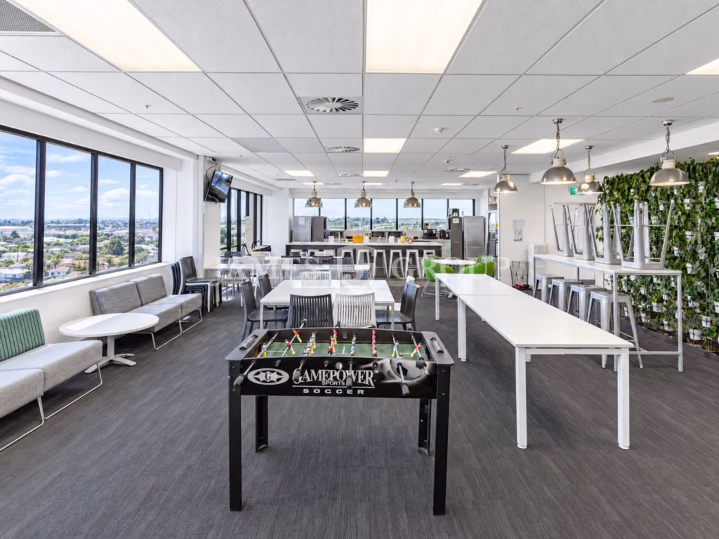 215m² Ellerslie Office With Existing Fit Out