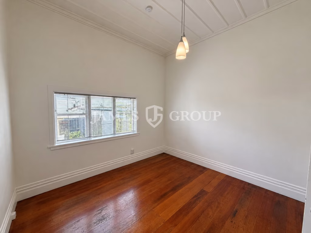 Six-room Character Villa In Sought-after Ponsonby