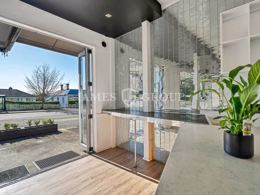 145m² CafÉ Space In The Heart Of Ellerslie