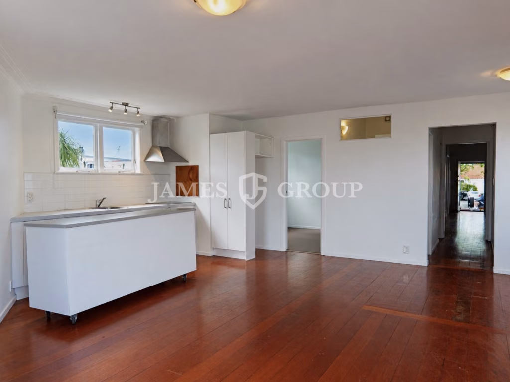 Six-room Character Villa In Sought-after Ponsonby