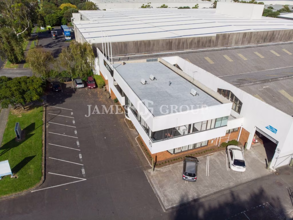 High Profile Industrial Warehouse | 3,241m²