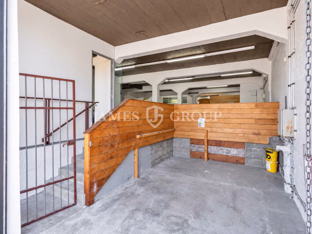 Character Commercial Space In Newmarket