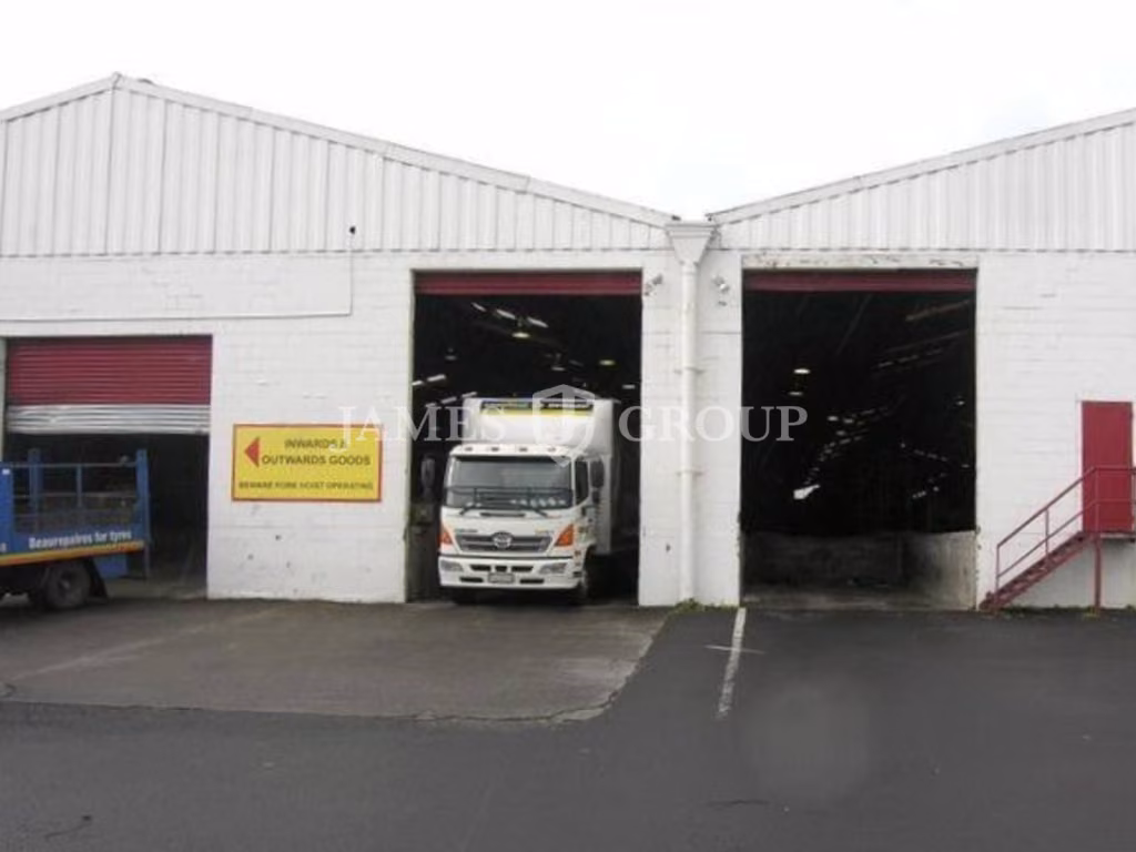 High Profile Industrial Warehouse | 3,241m²