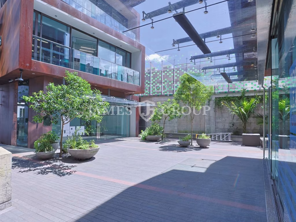 Affordable 175m² Office In Iconic Ironbank