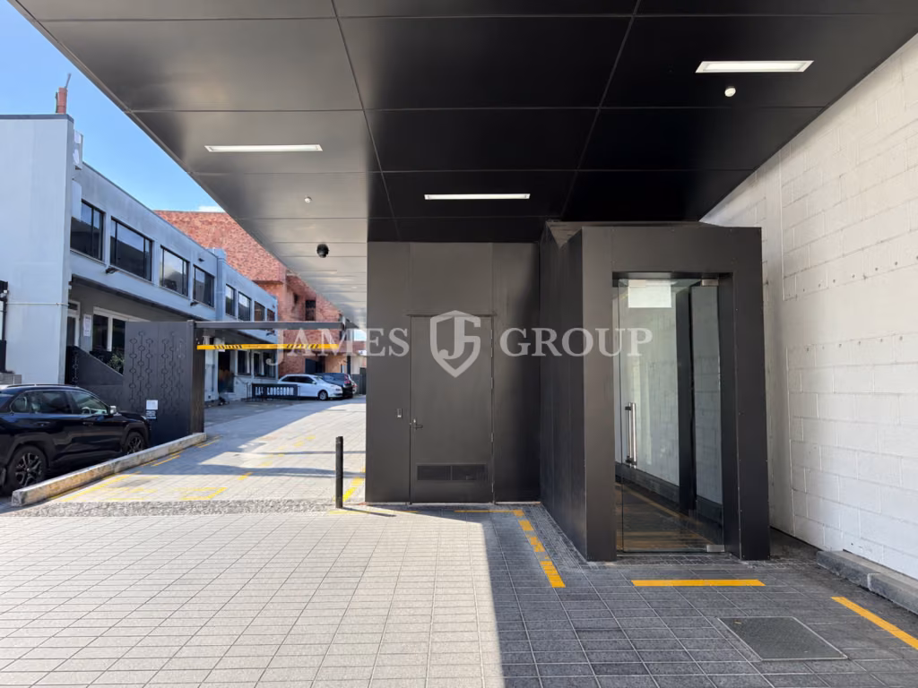 Standout Office Just Off Ponsonby Road