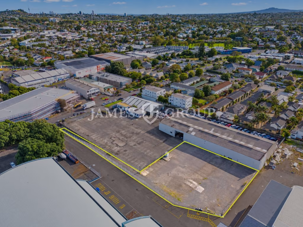 2,000m² Asphalt Yard – Central Ellerslie